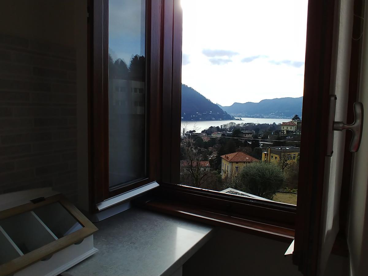 La Finestra Sul Lago เชอร์นอบบิโอ ภายนอก รูปภาพ